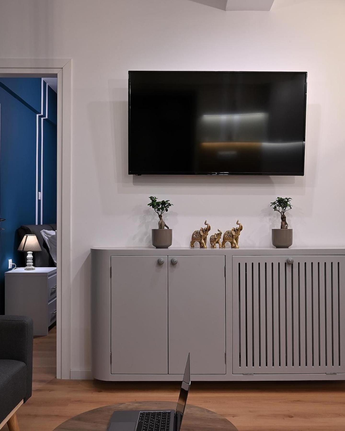 Modern Two Bedroom Apartment At Koukaki Athena Bagian luar foto